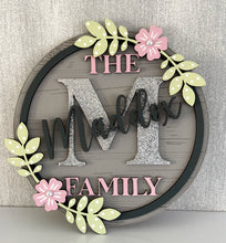 Load image into Gallery viewer, Family Initial Plaque