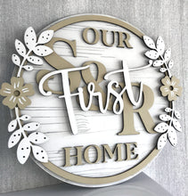 Load image into Gallery viewer, Family Initial Plaque