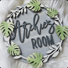 Load image into Gallery viewer, Leaves &amp; Wreath Plaque
