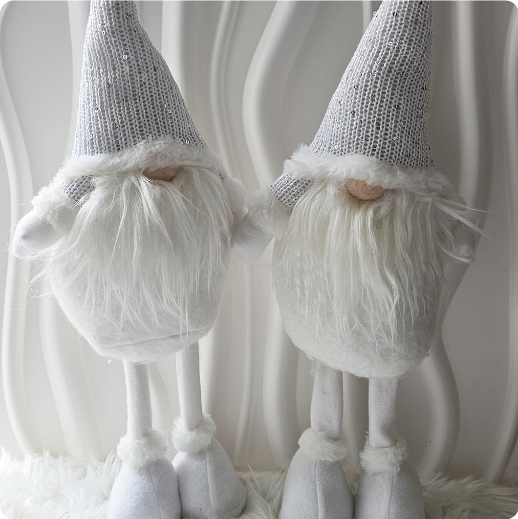 Standing Gonks