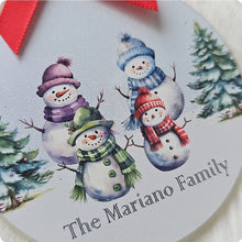 Load image into Gallery viewer, Family Snowmen Bauble
