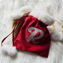 Load image into Gallery viewer, Small Velvet Bags

