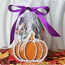 Load image into Gallery viewer, Pumpkin Treat Boxes
