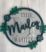 Load image into Gallery viewer, Family Initial Plaque
