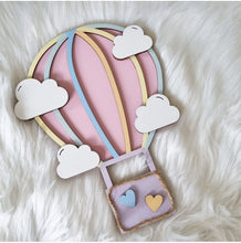 Load image into Gallery viewer, Hot Air Balloon Wall Decor
